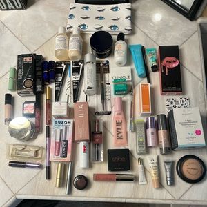 Huge Bundle of Luxury Cosmetics, Beauty Care and Skincare!